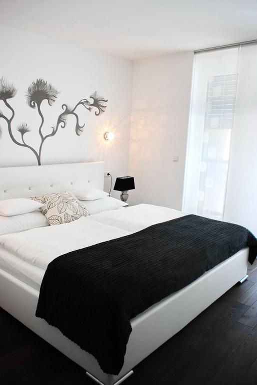 Residenz Am See Apartment Friedrichshafen Room photo